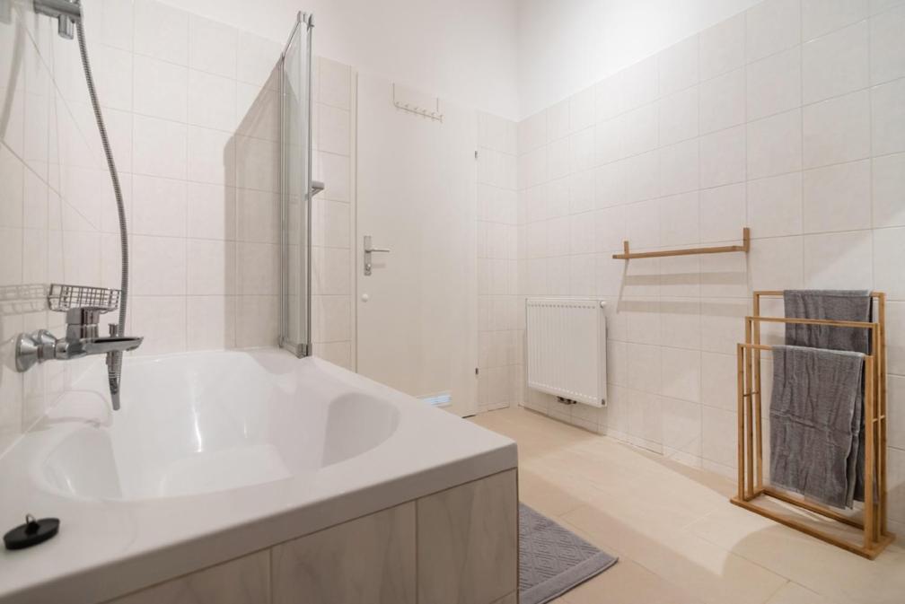 Caring Family Apartment Close To The Center Відень Екстер'єр фото